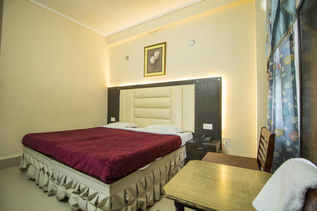 Hotel Jahanvi Dale Haridwār Exterior foto