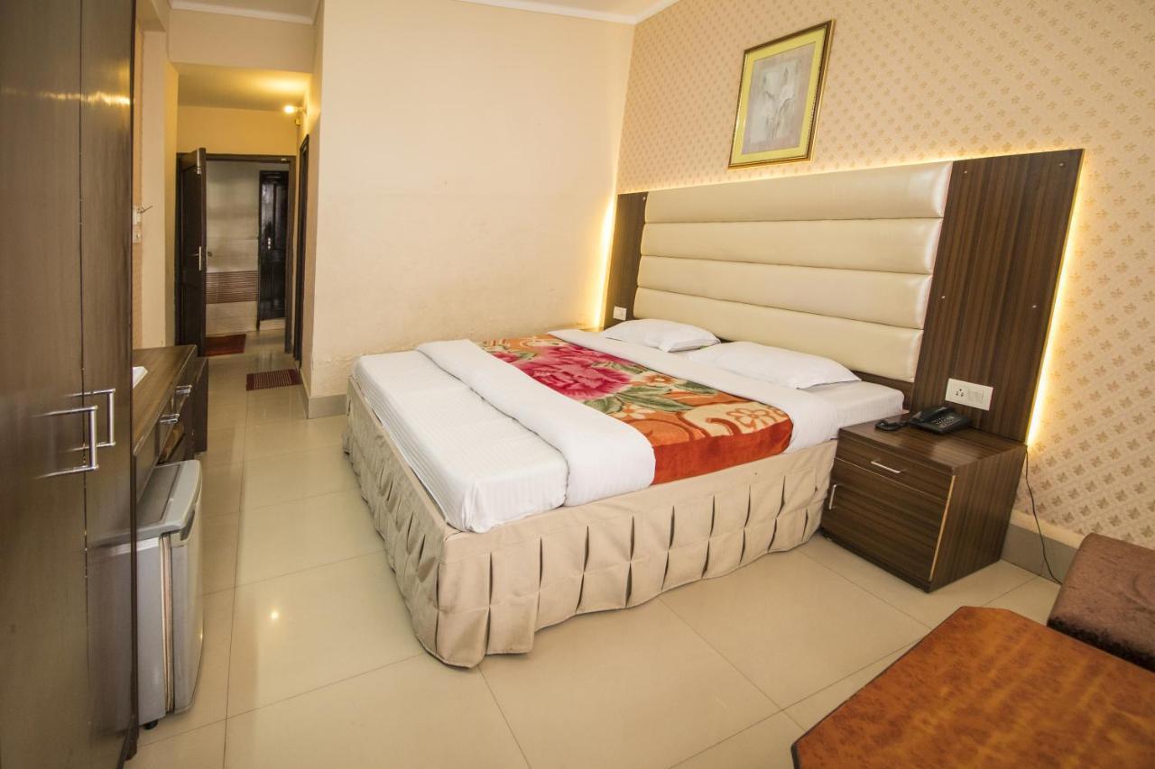 Hotel Jahanvi Dale Haridwār Exterior foto